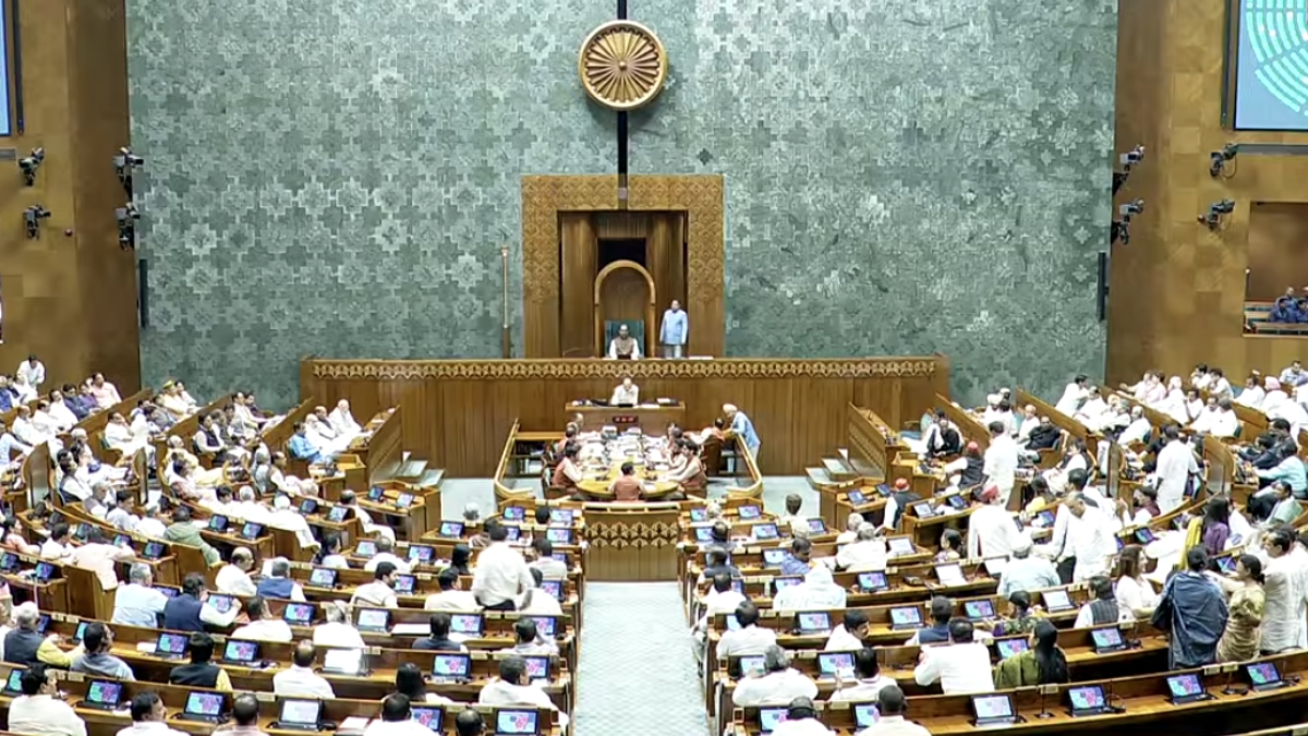 जब चार साल के भीतर गिरी 45 राज्य सरकारें- दलबदल का एक दौर वो भी था