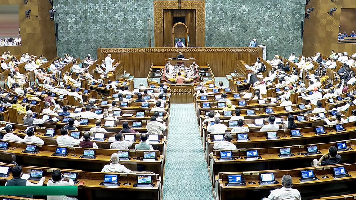 महिला आरक्षण से जुड़े तीन बिल पर लोकसभा में वोटिंग शुरू