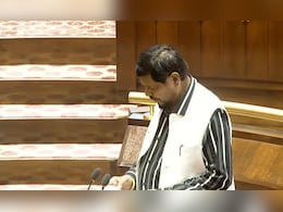 राज्यसभा 19 सदस्यों ने ली शपथ, शरद पवार, रामदास आठवले, थंबीदुरई, तिरुची शिवा की वापसी