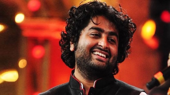 Arijit Singh First Wife 7 Photos: अरिजीत सिंह की पहली पत्नी की 7 फोटो, जिस शो में मिली हार उसी की विनर से की थी शादी, 12 महीने के अंदर हुआ तलाक