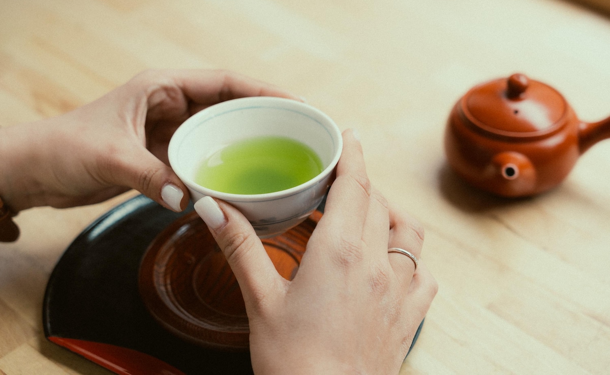 Weight Loss Tips: एक ही तरह की ग्रीन टी पीकर बोर हो गए हैं? ट्राई करें ये 6 आसान रेसिपी, तेजी से घटेगा वजन