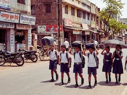 Nagpur News : शाळेच्या वेळा बदलल्या पण त्रास कमी होईना, ग्रामीण भागातील चित्र अधिक त्रासदायक