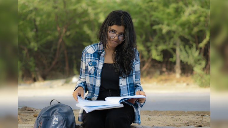 NEET UG 2026: देने वाले हैं नीट एग्&zwj;जाम,  NTA ने बताया- इस&zwj; दिन जारी होगा Admit Card, हो जाएं तैयार