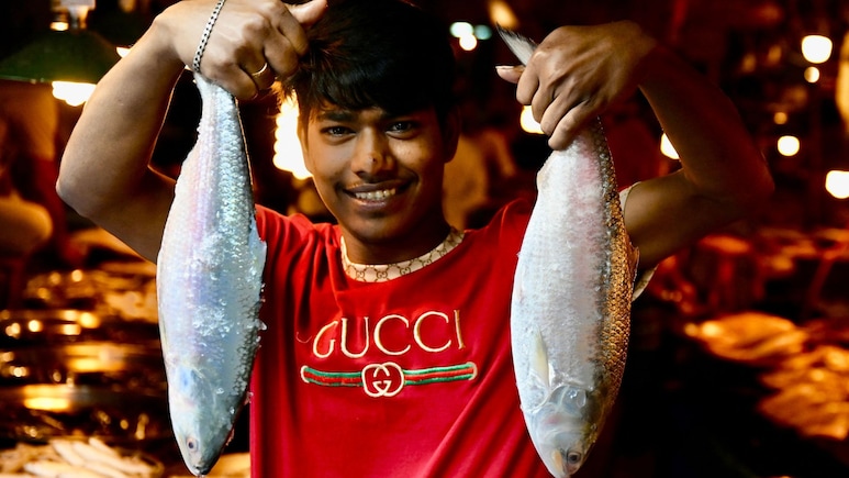 अगले 2 महीने बंगाल की खाड़ी में मछली नहीं पकड़ पाएंगे बांग्लादेशी मछुआरे, बैन के बदले मिलेगा 77 KG चावल