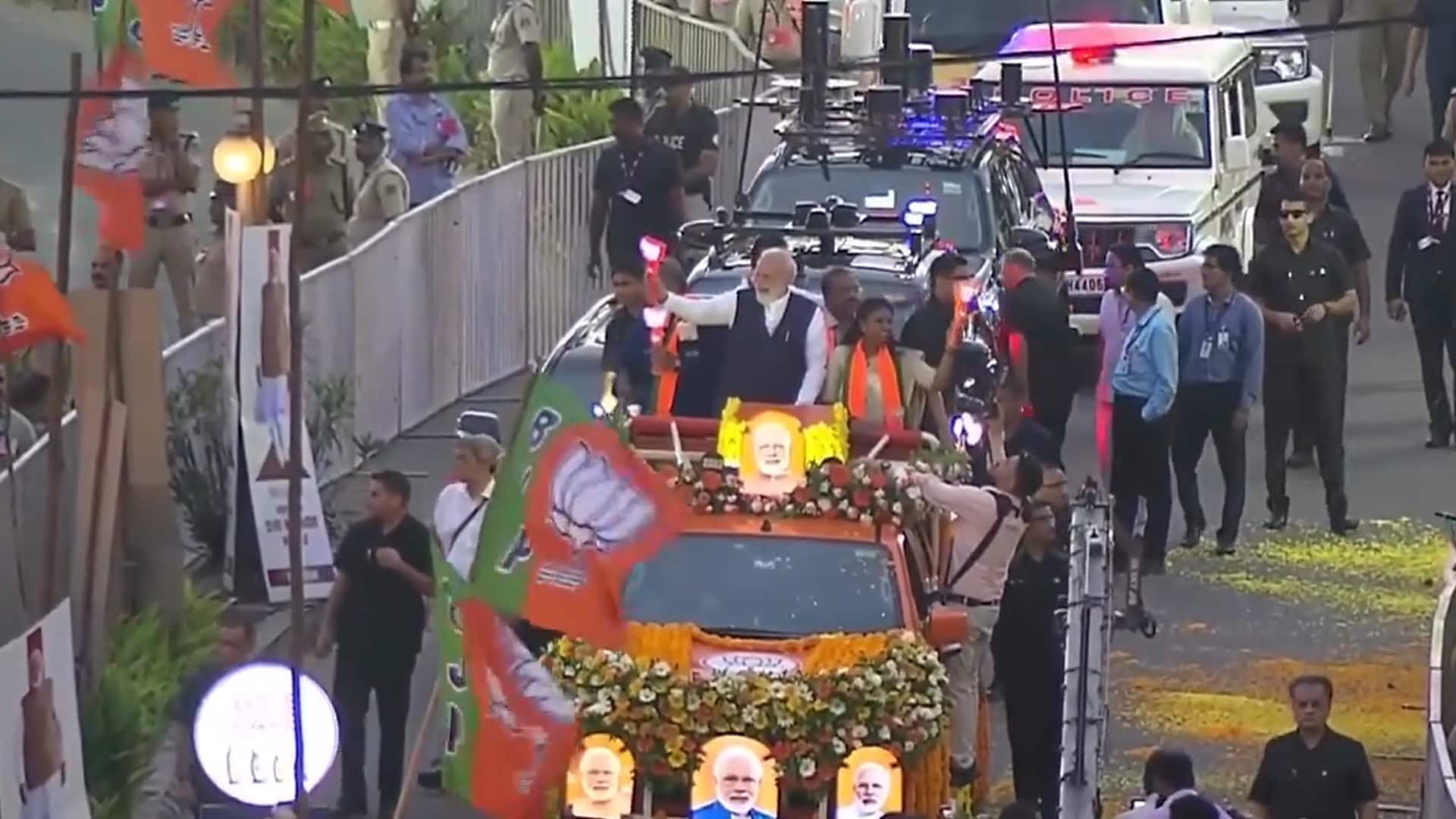 PM Modi's Mega Roadshow in Kerala: Massive Crowds, BJP Calls Itself 'A Team'