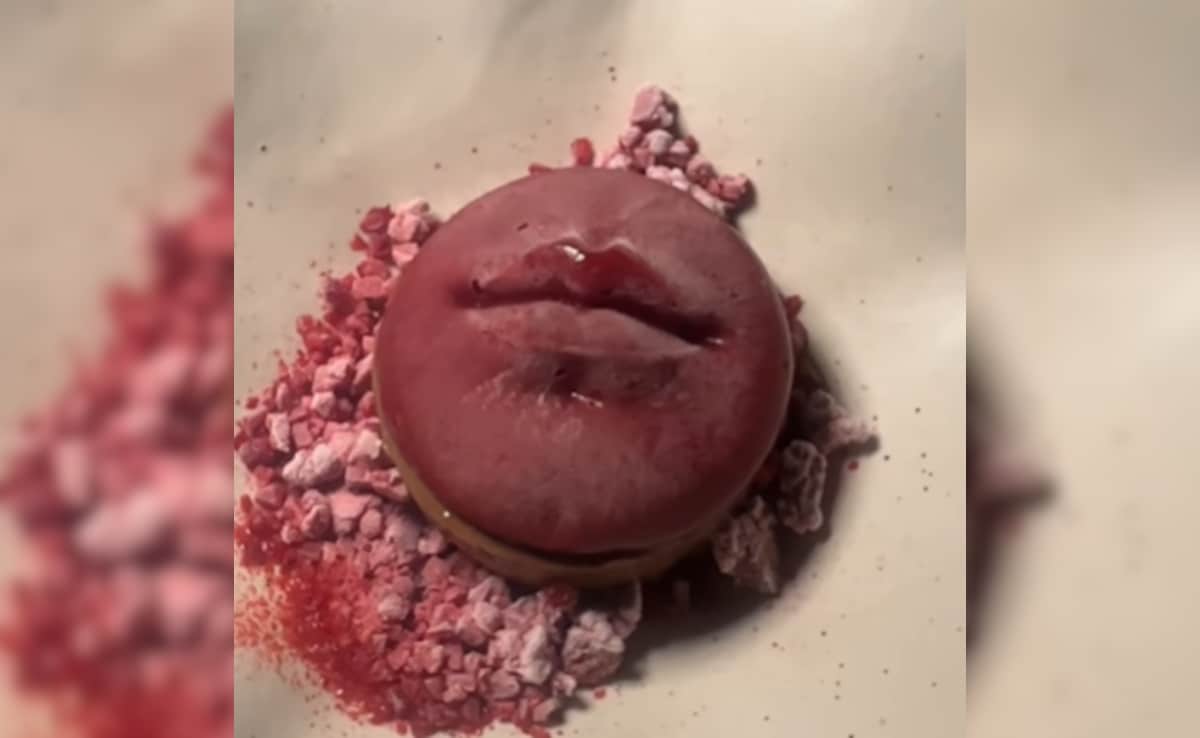 Chef's Kiss Recipe: घर पर बनाएं इंस्टाग्राम पर वायरल हो रहा 'Chef’s Kiss' Dessert