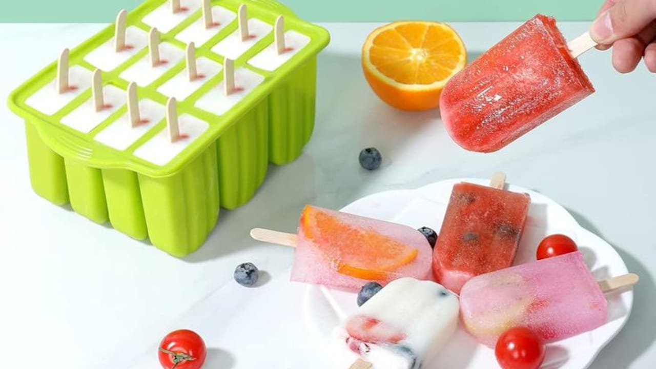 Turn Fresh Juices Into Ice Pops With These Easy Summer Moulds Turn Fresh Juices Into Ice Pops With These Easy Summer Moulds