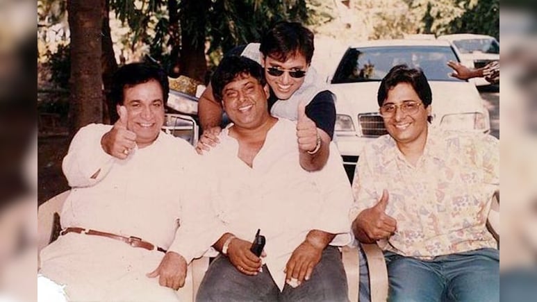 सड़कों पर बेची साड़ियां, फिर खड़ा किया 2500 करोड़ का साम्राज्य, एक फिल्म से हुआ बर्बाद, बेटा बना एक्टर तो बहू सुपरस्टार