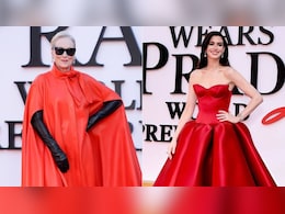 Meryl Streep And Anne Hathaway Twin In Red At <i>The Devil Wears Prada 2</i> Premiere In New York