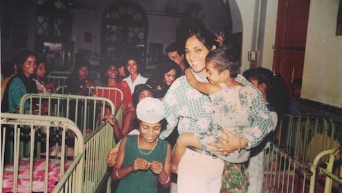 3 महीने में बदली इस एक्ट्रेस की किस्मत, 90s में रातोंरात हुई फेमस, करिश्मा कपूर से लेकर रवीना टंडन पर पड़ी भारी, अब है गुमनाम