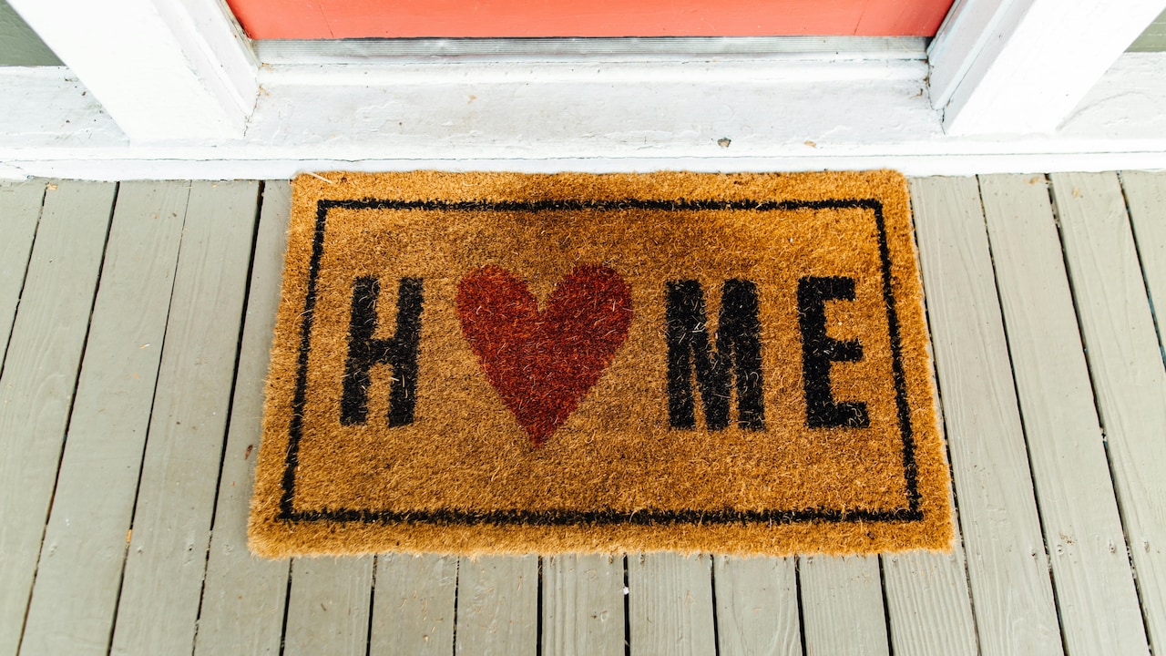 Stylish doormats that absorb water and keep dirt away from home