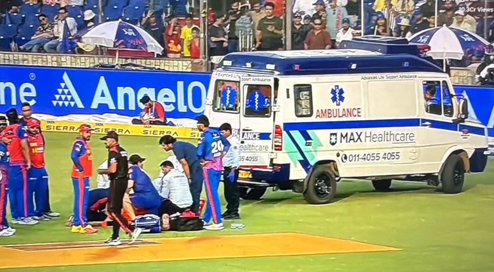 IPL LIVE: DC Star Taken To Hospital After Horrific Injury; PBKS Cruise In Chase