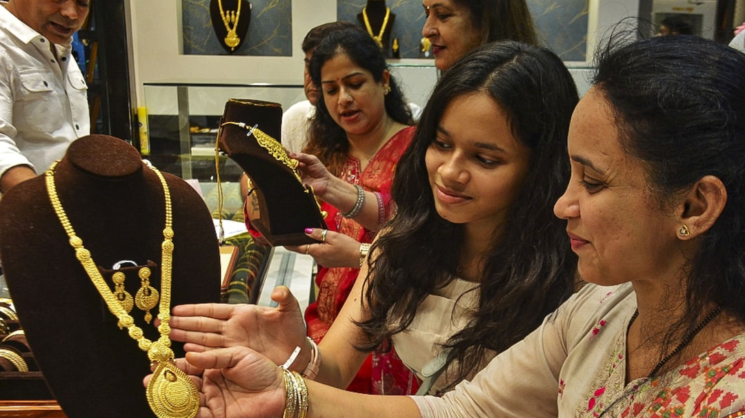 Gold, Silver Prices On April 9: Check Rates In Mumbai, Delhi, Chennai, Kolkata, Bangalore