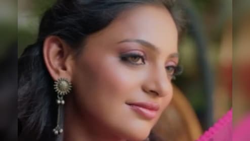 Exclusive: एक्शन डायरेक्टर ने लगाए मोनालिसा पर गंभीर आरोप, खोले राज