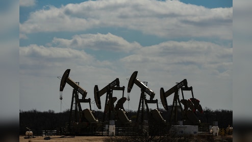 Brent Crude Rallies for Fifth Day; Surges Past $106 As Iran Talks Stall, Hormuz Remain Choked