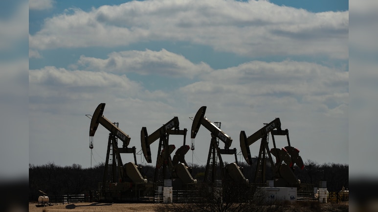 Brent Crude Rallies for Fifth Day; Surges Past $106 As Iran Talks Stall, Hormuz Remain Choked