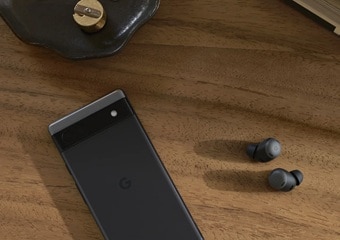 Google के Pixel फोन की कीमत हुई आधे से भी ज्यादा कम, मिल रहा 23 हजार रुपये सस्ता