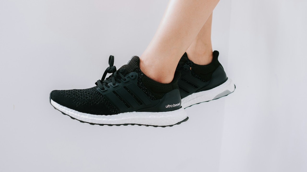 कम है समय, डील है दमदार, मौका नहीं मिलेगा बार बार, HRX, Slazenger के sports wear पर मिल रहा है 70% डिस्‍काउंट