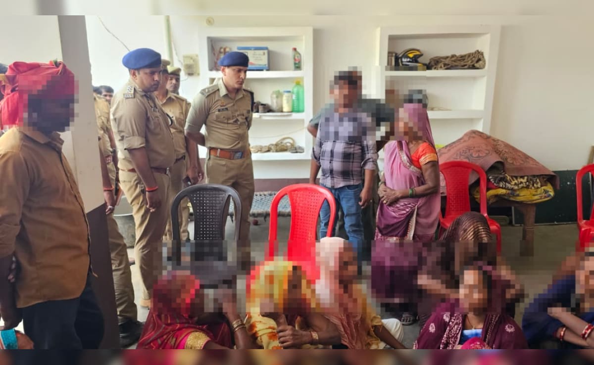 पेड़ से लटका मिला 19 साल की युवती का शव, दुष्कर्म के बाद हत्या की आशंका, शरीर पर मिले चोट और काटने के निशान