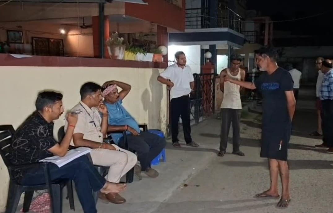 Pradyut Rajyavardhan, the younger brother 