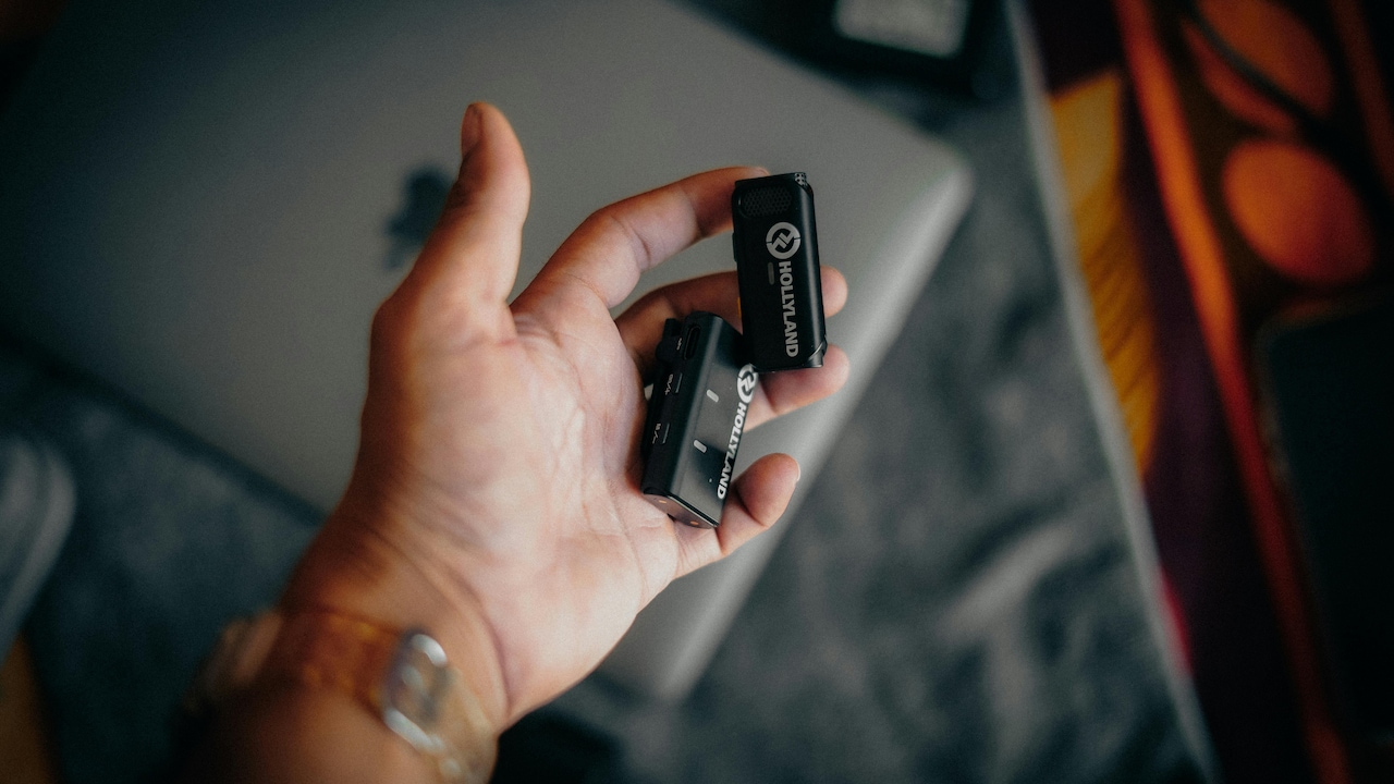 Top 5 Wireless Mics For YouTube That Maintain Sound Over Time