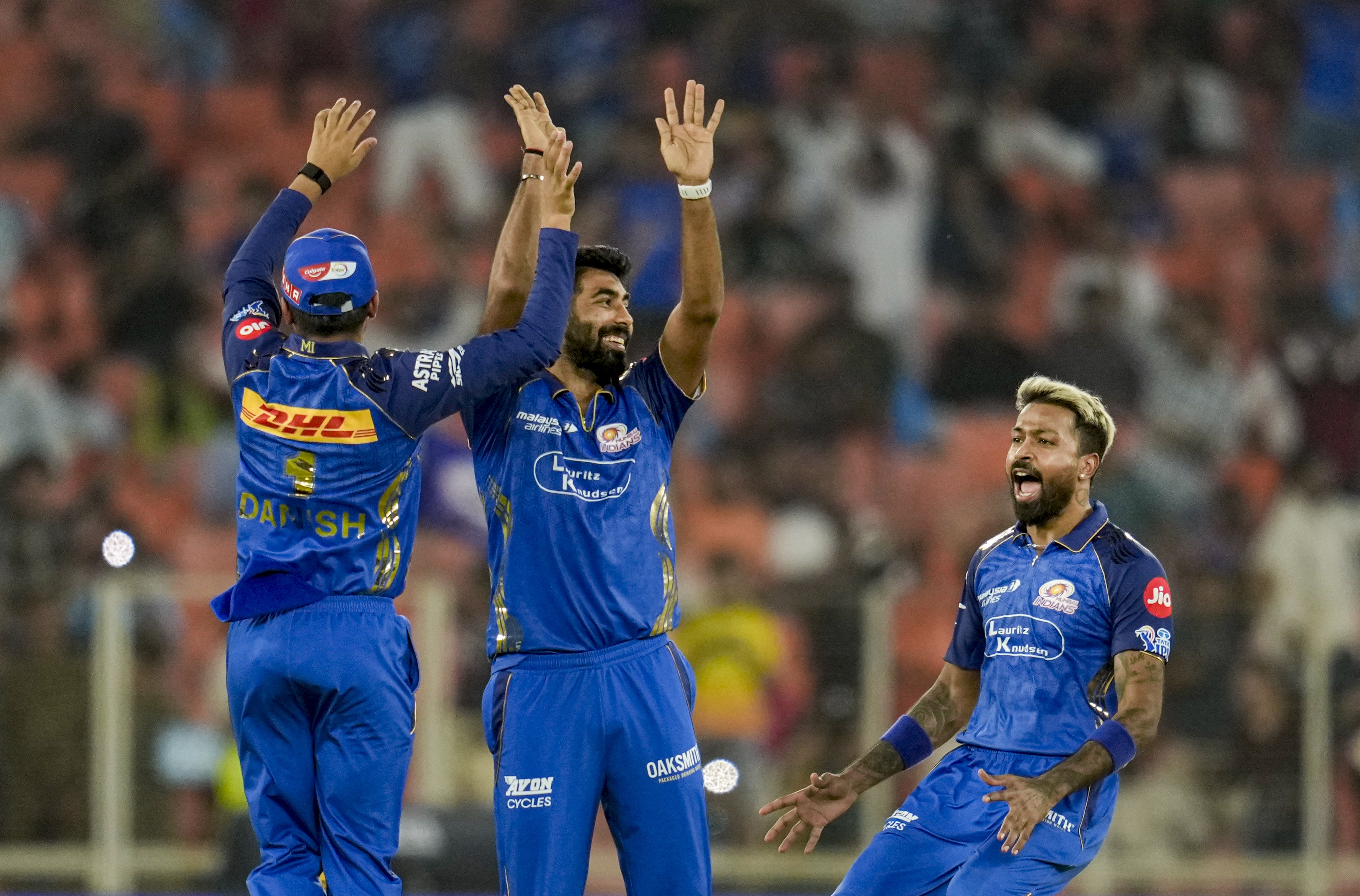 GT vs MI IPL 2026: जसप्रीत बुमराह को 146 गेंद बाद मिला विकेट तो नहीं रहा खुशी का कोई ठिकाना, रिएक्शन हुआ वायरल