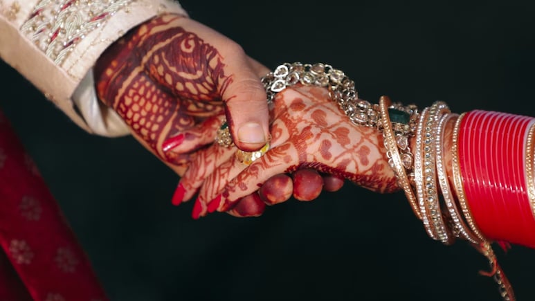 "Upper Caste Or Earning Rs 80 Lakh": Daughter Of IPS Officer Sets Groom Criteria, Sparks Debate