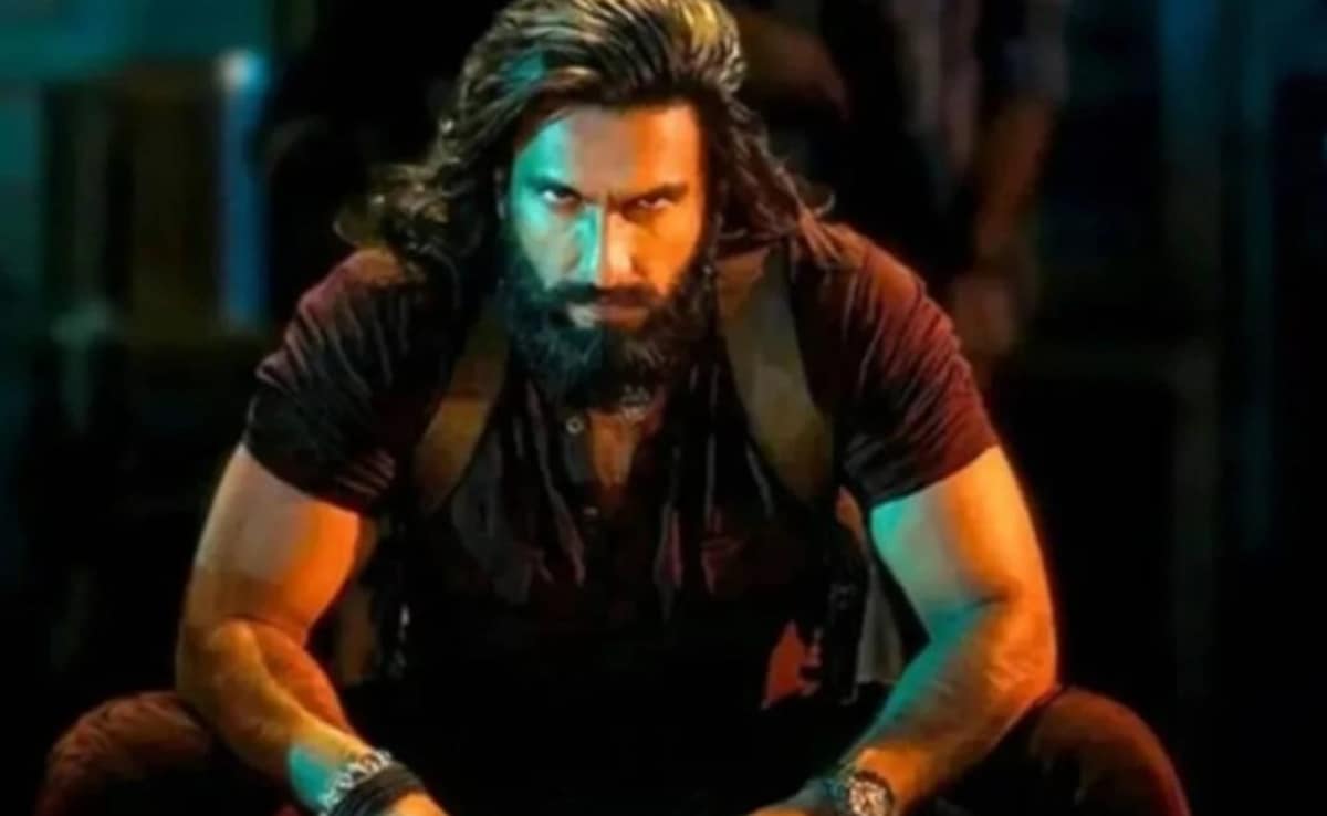 Dhurandhar 2 Box Office Collection Day 14: कमाई के मैदान में कुलांचे मार रही धुरंधर, 14 दिन में 1100 करोड़