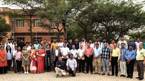 JNU MBA Admission 2026: दोबारा खुला आवेदन का मौका, CAT पास युवाओं के लिए बेहतरीन अवसर