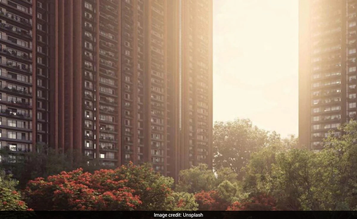 Man Slams Rs 50,000 Rent For 1-Bedroom Flat In Gurugram, Calls Out Branding Mediocrity As "Luxury"