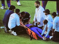 What Has Happened To Ngidi - DC Star Suffers Nasty Injury, Ambulance Arrives
