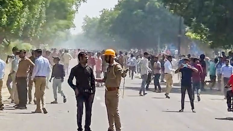 नाम में Pround Indian और काम मजदूरों को भड़काना... नोएडा हिंसा के पाकिस्तान एंगल की कहानी