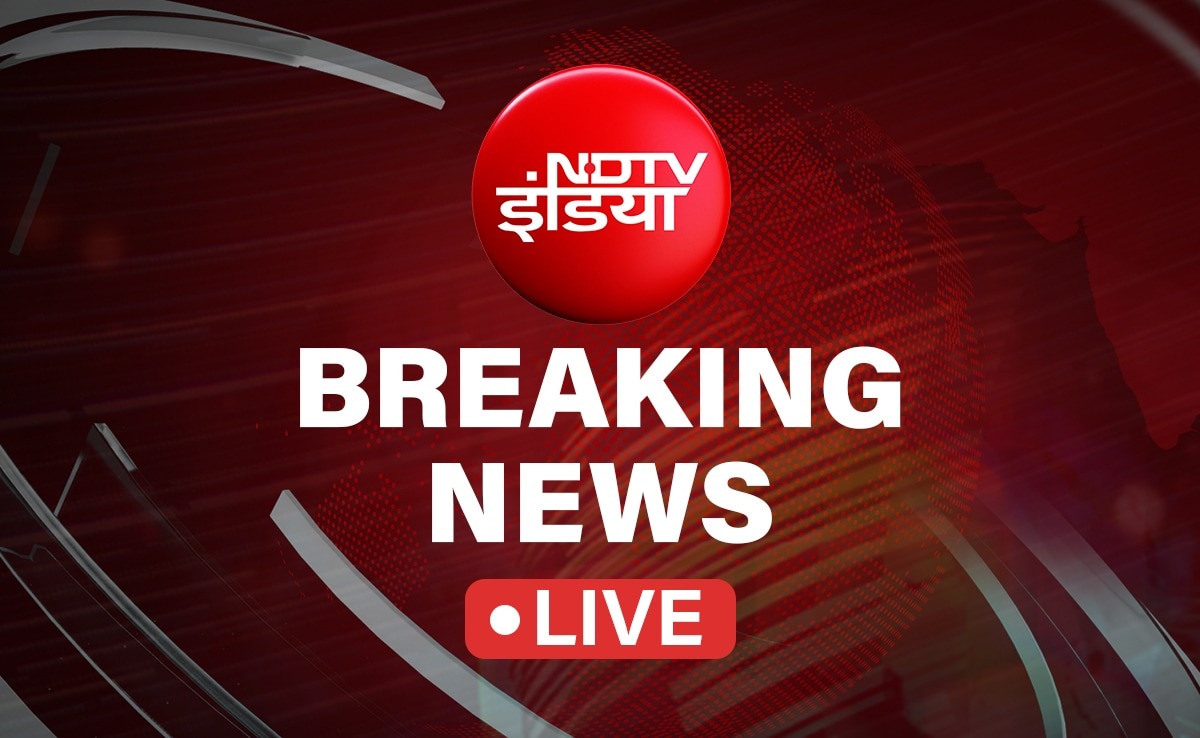 LIVE: जम्मू कश्मीर पुलिस ने श्रीनगर में मादक पदार्थ तस्करों से जुड़ी 3.5 करोड़ रुपये की संपत्ति कुर्क की