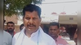 MP में &lsquo;प्रोटोकॉल बनाम वर्चस्व&rsquo; की जंग: राजगढ़ MLA बोले-विवादित अफसर हटने तक मंच नहीं करेंगे साझा