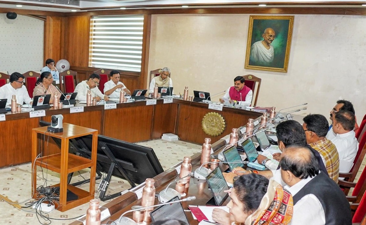 MP Cabinet Decisions: आंबेडकर जयंती से किसान कल्याण तक जानिए मोहन कैबिनेट  के बड़े फैसले | MP Cabinet Decisions Mohan Cabinet Meeting Wheat  Procurement Ambedkar Jayanti Gehu Kharidi FTRI Bhopal Lift ...