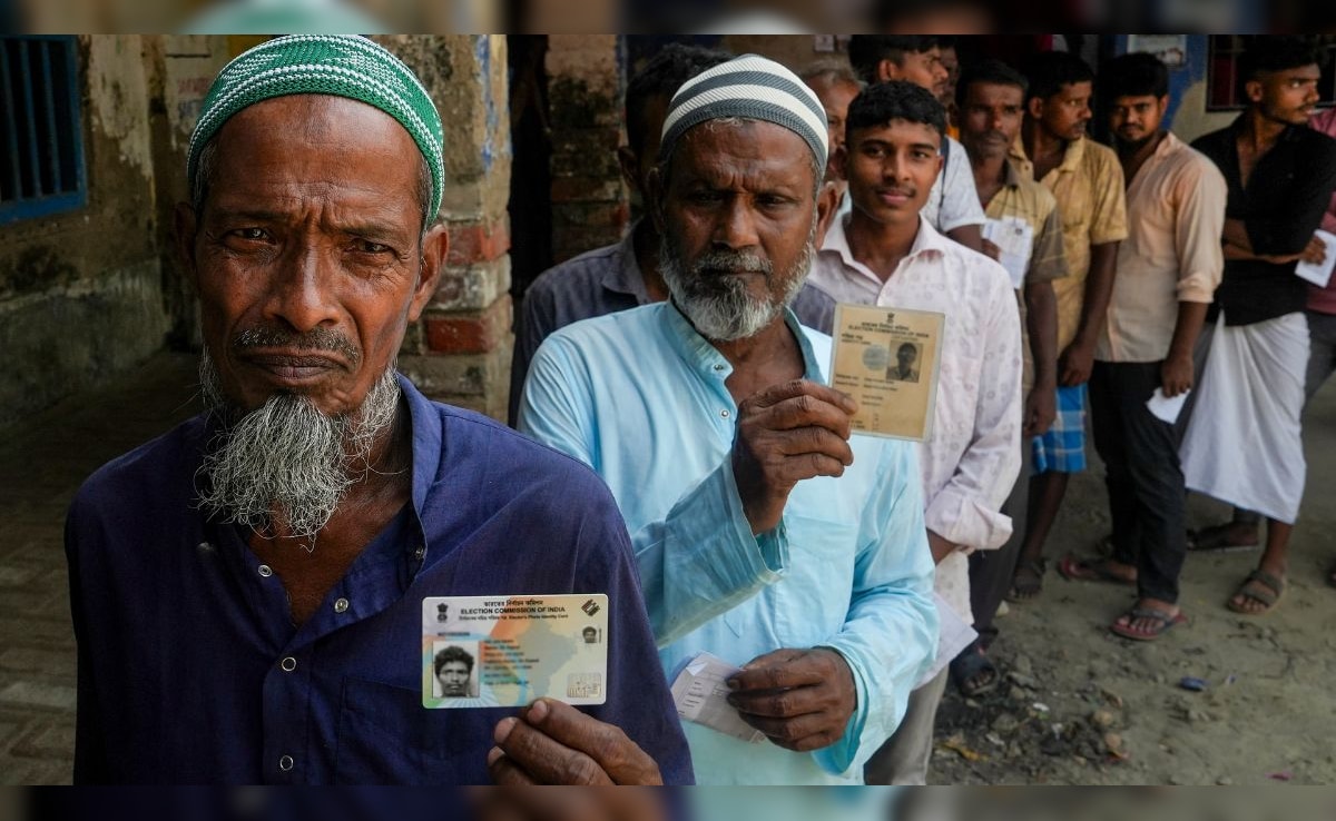 पश्चिम बंगाल में कितनी है हिंदू और मुसलमानों की संख्या? ये है सबसे बड़ा जिला