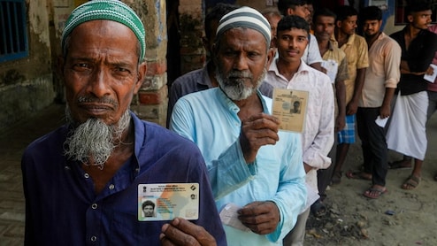 पश्चिम बंगाल में कितनी है हिंदू और मुसलमानों की संख्या? ये है सबसे बड़ा जिला