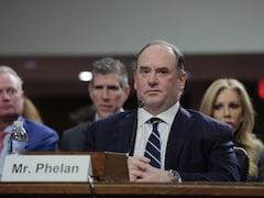 US Navy Secretary Quits Trump Administration Amid Hormuz Blockade