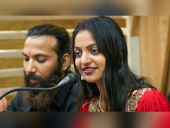 मोनालिसा केस में नया मोड़, पति का चौंकाने वाला दावा- भाग गई महाकुंभ वायरल गर्ल