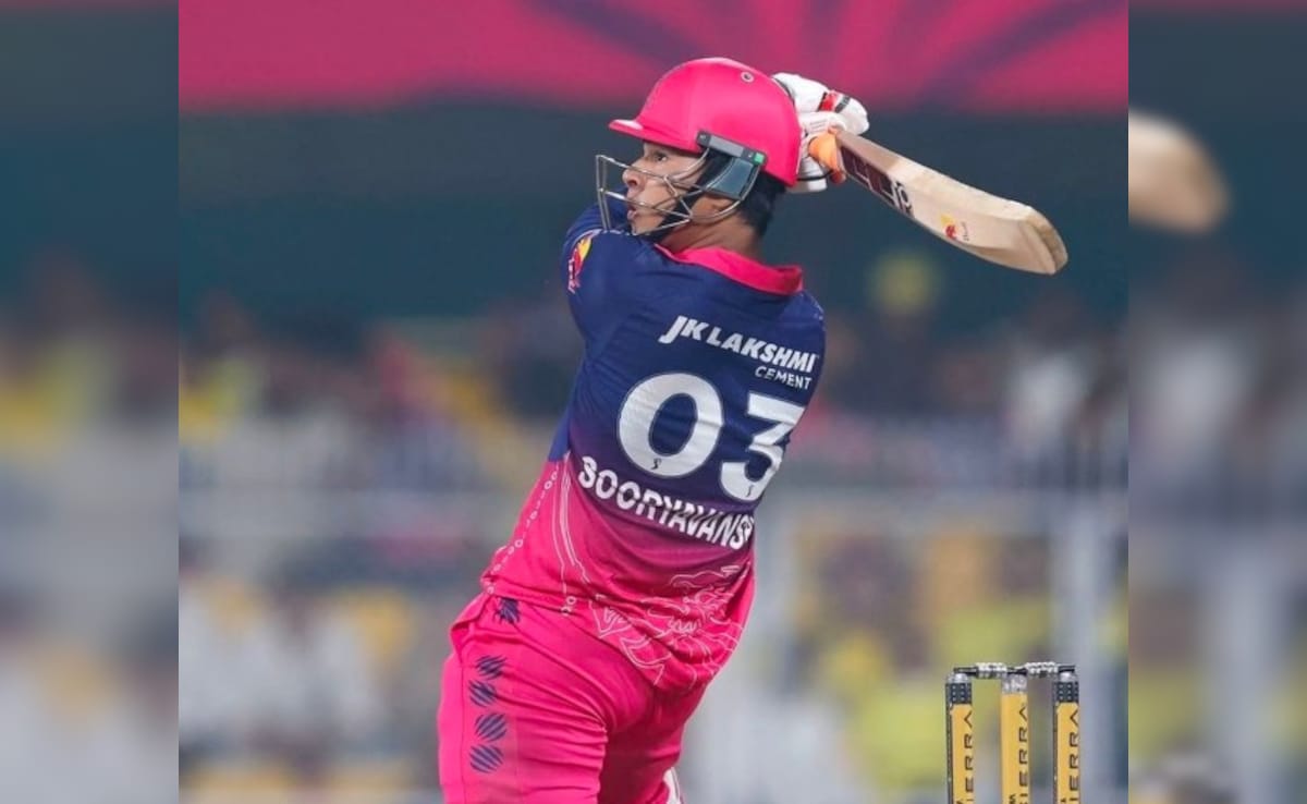 GT vs RR LIVE Score: राजस्थान रॉयल्स को लगा पहला झटका, राशिद के शिकार बने वैभव सूर्यवंशी