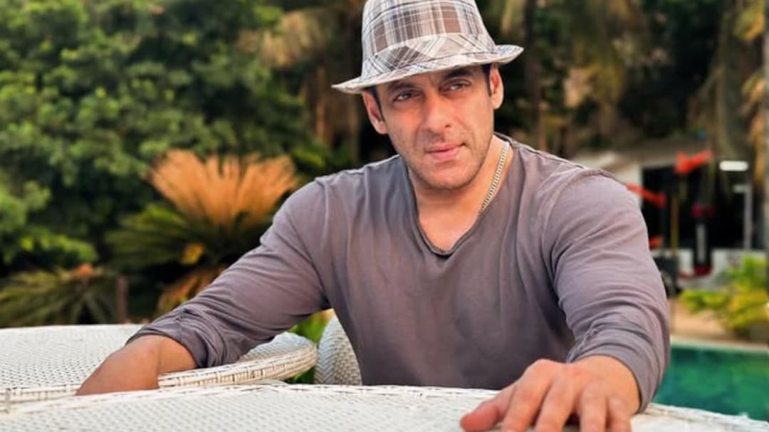 Salman Khan's 'Torn Shoes' Go Viral, Turn Out To Be Rs 1.5-Lakh Balenciaga Boots