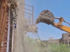 अमरावती: नाबालिग लड़कियों का शोषण करने वाले आरोपी की अवैध संपत्ति पर चला बुलडोजर  