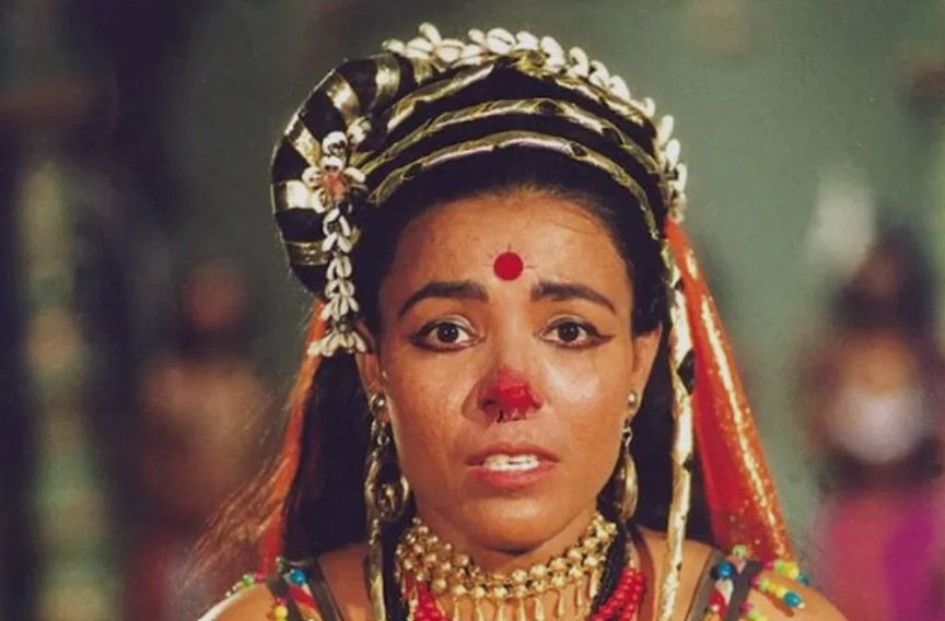 दूरदर्शन की रामायण में कौन बनी थीं शूर्पणखा? फिल्मी दुनिया से दूर आज हैं करोड़ों के बिजनेस की मालकिन