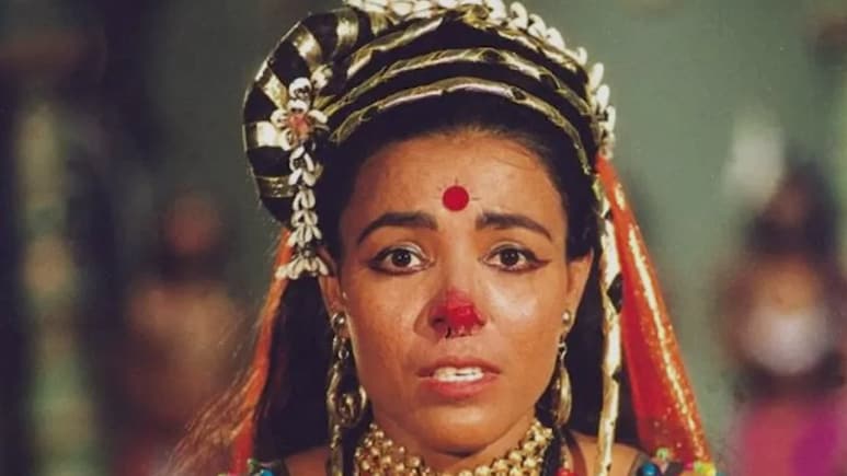 दूरदर्शन की रामायण में कौन बनी थीं शूर्पणखा? फिल्मी दुनिया से दूर आज हैं करोड़ों के बिजनेस की मालकिन