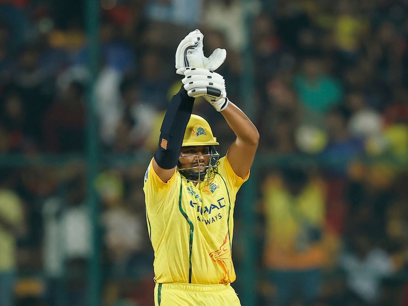 The 75-Lakh Masterclass: How Sarfaraz Khan Is Outperforming CSK's 28-Crore Duo