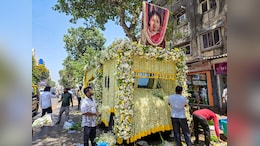 India Says Teary Goodbye To Asha Bhosle With A Tricolour-Draped Farewell