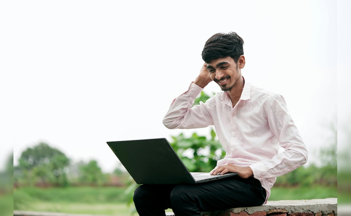 Lekhpal Bharti: 12वीं के बाद कैसे बनते हैं लेखपाल, जानें हर डिटेल, शुरू करें तैयारी