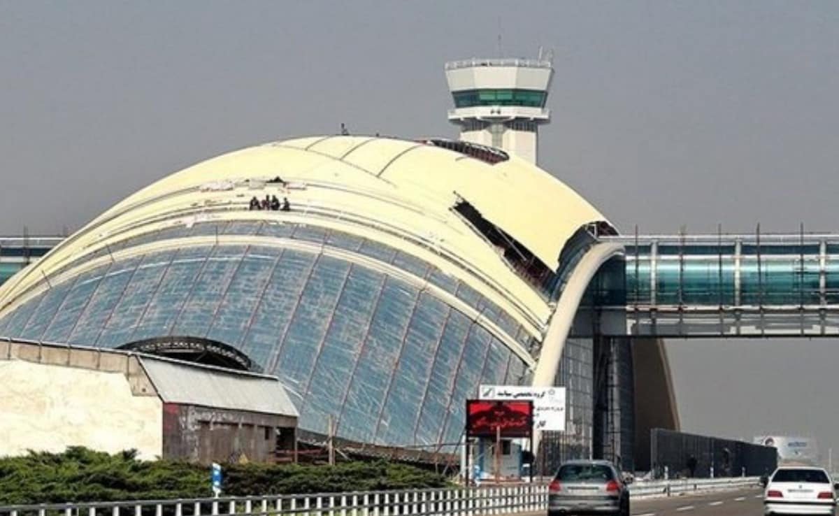अमेरिका से जंग के बाद पहली बार तेहरान इंटरनेशनल एयरपोर्ट पर शुरू उड़ानें