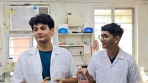 Gujarat Students Make Breakthrough: Glow-In-The-Dark Bacteria Discovered