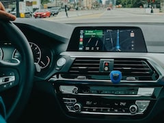 CarPlay पर WhatsApp हुआ स्मार्ट! अब कार में बैठे-बैठे करें कॉल और मैसेज, जानिए कैसे